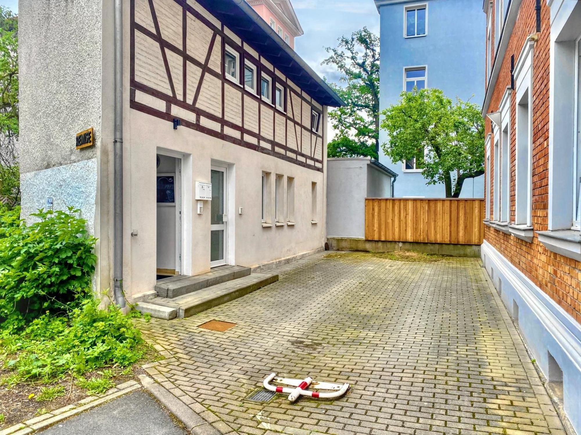 Die Remise Mit Kostenlosem Parkplatz Direkt Vor Der Tuer Эрфурт Экстерьер фото